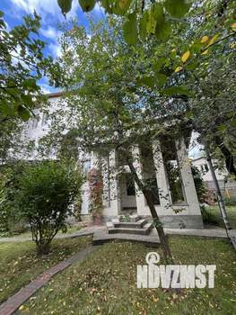 Коттедж 335м², 4-этажный, участок 11 сот.  