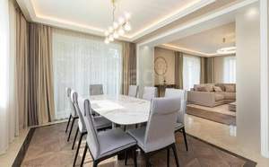 Дом 520м², 4-этажный, участок 15 сот.  