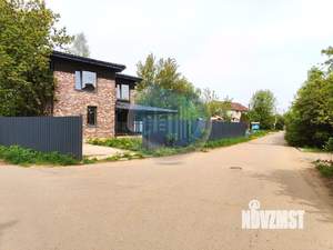 Дом 219м², 2-этажный, участок 5 сот.  