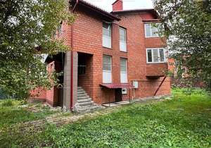 Дом 268м², 3-этажный, участок 9 сот.  