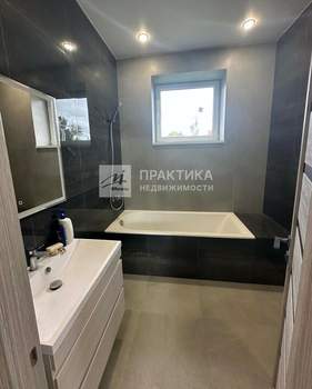 Дом 140м², 1-этажный, участок 6 сот.  