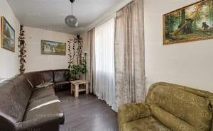 Дом 380м², 3-этажный, участок 6 сот.  