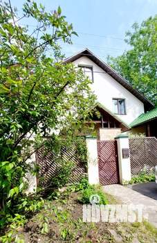 Дом 250м², 3-этажный, участок 6 сот.  