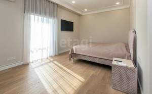 Дом 520м², 4-этажный, участок 15 сот.  