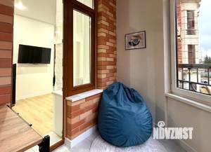 Студия квартира, посуточно, 37м2, 2/8 этаж