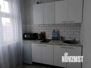 1-к квартира, посуточно, 39м2, 17/17 этаж