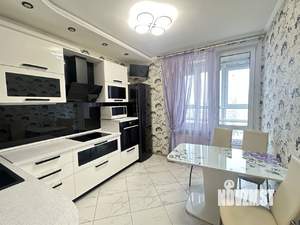 1-к квартира, на длительный срок, 40м2, 13/17 этаж