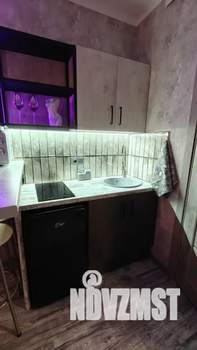 Студия квартира, посуточно, 20м2, 1/8 этаж