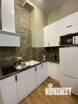 Студия квартира, посуточно, 25м2, 1/8 этаж