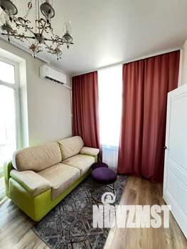 1-к квартира, посуточно, 40м2, 5/8 этаж