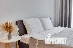 1-к квартира, посуточно, 35м2, 7/16 этаж