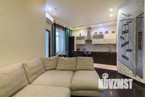 2-к квартира, посуточно, 42м2, 2/17 этаж