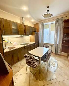 2-к квартира, на длительный срок, 65м2, 3/18 этаж