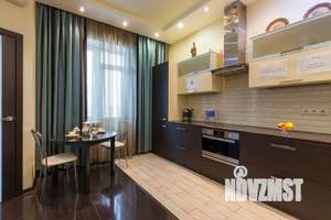 2-к квартира, посуточно, 42м2, 2/17 этаж