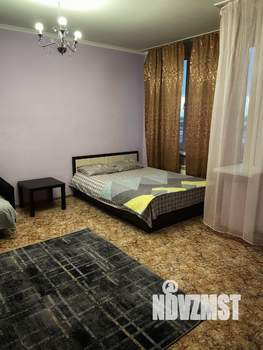 Студия квартира, посуточно, 36м2, 16/17 этаж