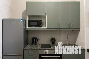 1-к квартира, посуточно, 38м2, 7/16 этаж