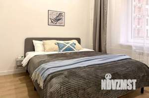 Студия квартира, посуточно, 37м2, 2/8 этаж