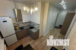 1-к квартира, посуточно, 40м2, 5/8 этаж