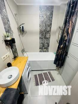 Студия квартира, посуточно, 25м2, 1/11 этаж