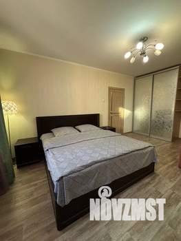 1-к квартира, посуточно, 38м2, 5/17 этаж