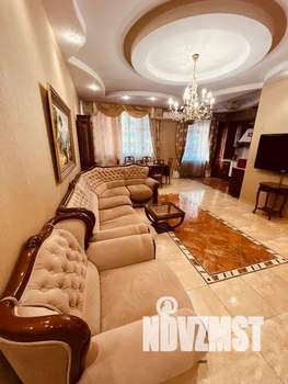 3-к квартира, посуточно, 80м2, 2/18 этаж