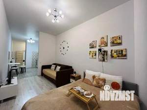 1-к квартира, посуточно, 42м2, 1/1 этаж