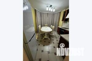 2-к квартира, посуточно, 67м2, 11/17 этаж