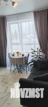 1-к квартира, посуточно, 38м2, 3/17 этаж