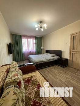 1-к квартира, посуточно, 38м2, 5/17 этаж