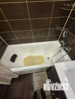 2-к квартира, на длительный срок, 32м2, 2/3 этаж