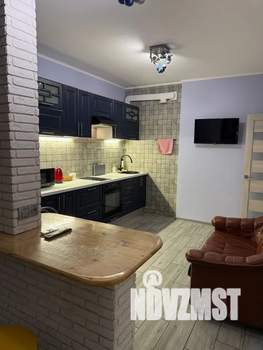1-к квартира, посуточно, 39м2, 17/17 этаж