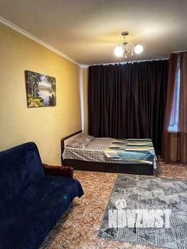 Студия квартира, посуточно, 36м2, 13/16 этаж