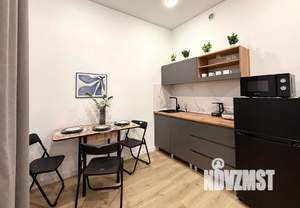 Студия квартира, посуточно, 37м2, 2/8 этаж