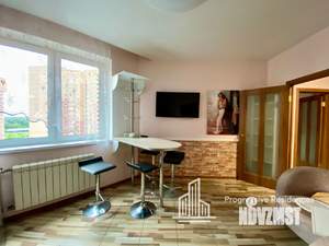 1-к квартира, на длительный срок, 47м2, 7/17 этаж