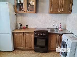 1-к квартира, посуточно, 39м2, 9/14 этаж