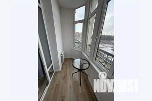 1-к квартира, посуточно, 40м2, 5/8 этаж