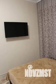 Студия квартира, посуточно, 22м2, 1/8 этаж