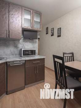 1-к квартира, посуточно, 40м2, 2/17 этаж