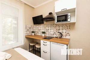 1-к квартира, посуточно, 12м2, 1/1 этаж