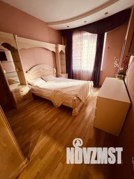 3-к квартира, посуточно, 80м2, 2/18 этаж