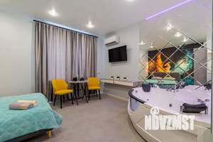 Студия квартира, посуточно, 25м2, 1/8 этаж