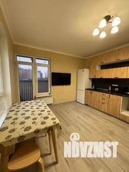 2-к квартира, посуточно, 65м2, 3/17 этаж