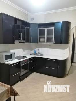 2-к квартира, на длительный срок, 72м2, 3/18 этаж