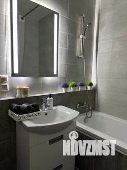 1-к квартира, посуточно, 34м2, 1/1 этаж