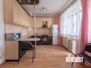 1-к квартира, на длительный срок, 42м2, 2/4 этаж