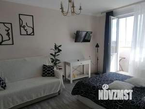 1-к квартира, посуточно, 39м2, 17/17 этаж