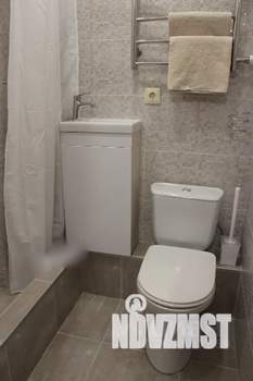 Студия квартира, посуточно, 22м2, 1/8 этаж