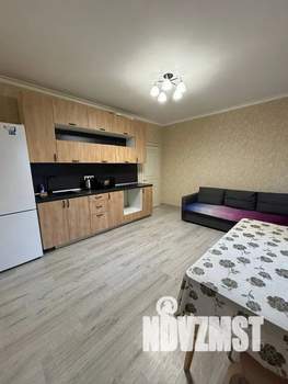 2-к квартира, посуточно, 65м2, 3/17 этаж