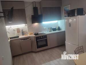 1-к квартира, на длительный срок, 61м2, 10/12 этаж