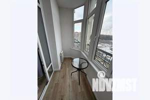 1-к квартира, посуточно, 40м2, 5/8 этаж